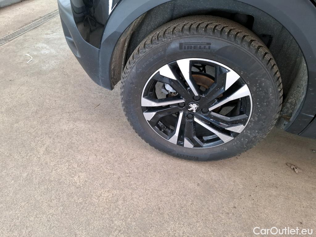  Peugeot  2008  Allure Business 1.5 HDi 130CV BVA8 E6d #17