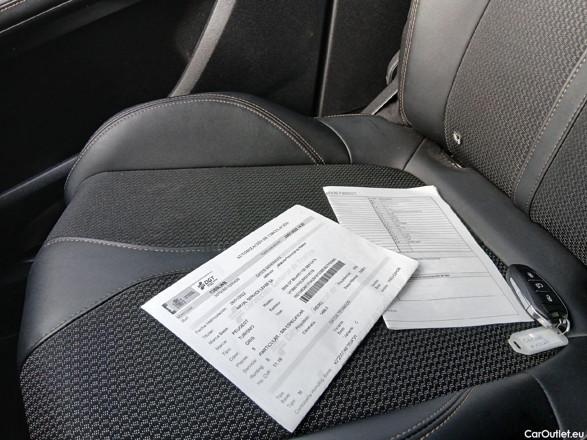  Peugeot  3008 PEUGEOT  / 2020 / 5P / todoterreno 1.5 BlueHDi 96kW S&S GT EAT8 #3