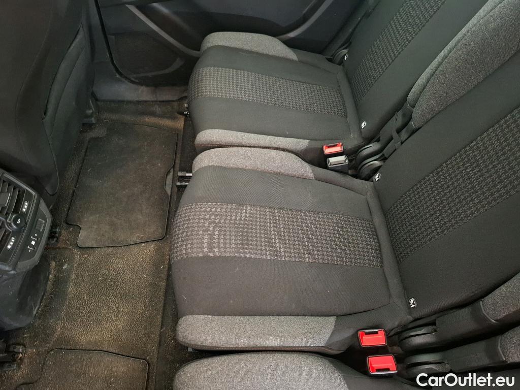  Peugeot  5008  Active Business 1.2 PureTech 130CV BVM6 E6d #56