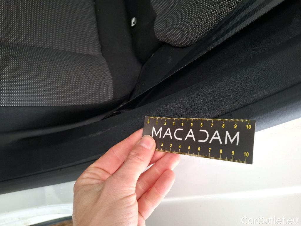  Citroen  C3  Shine Business 1.2 PureTech 110CV BVM6 E6d #7