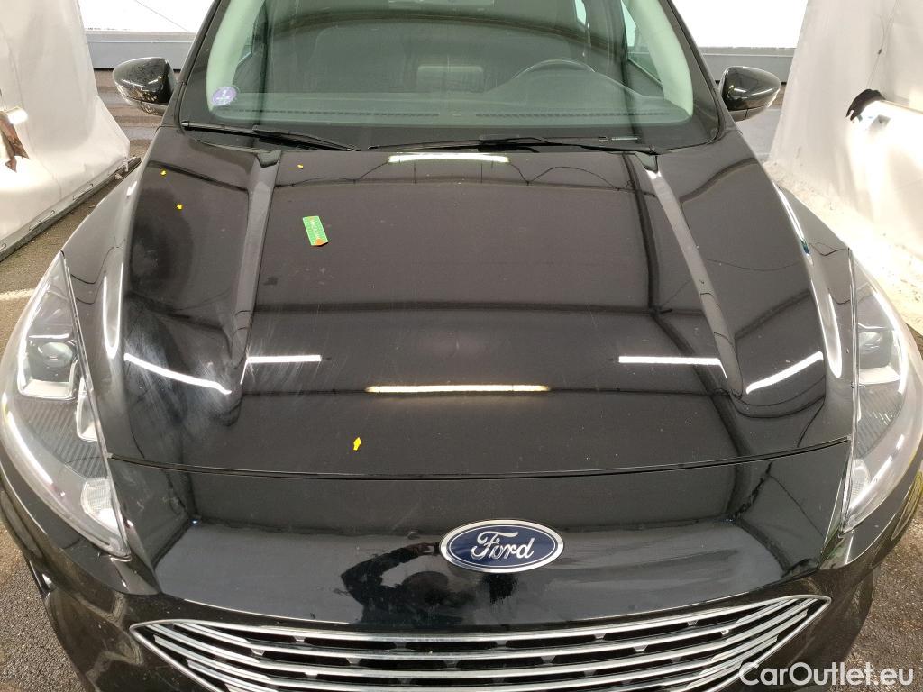  Ford  Kuga FORD  / 2019 / 5P / SUV 2.5 190 hybrid Flexifuel Pshift Titanium #1