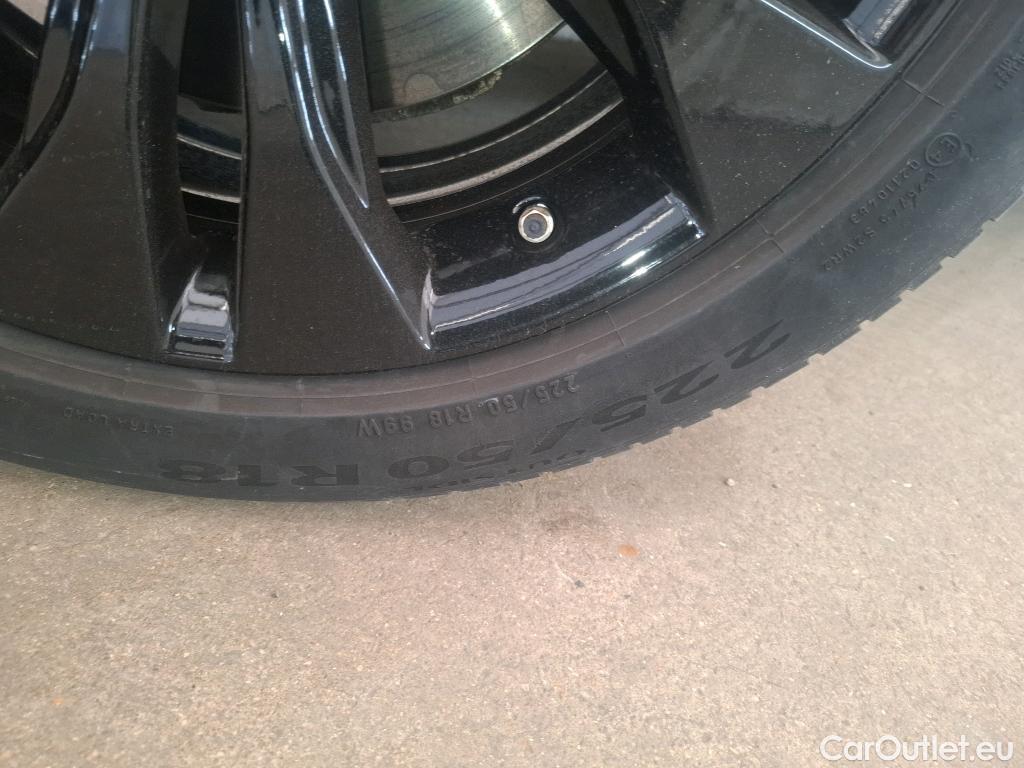  Bmw  X2 BMW  / 2017 / 5P / SUV xDrive25e Lounge BVA6 #17