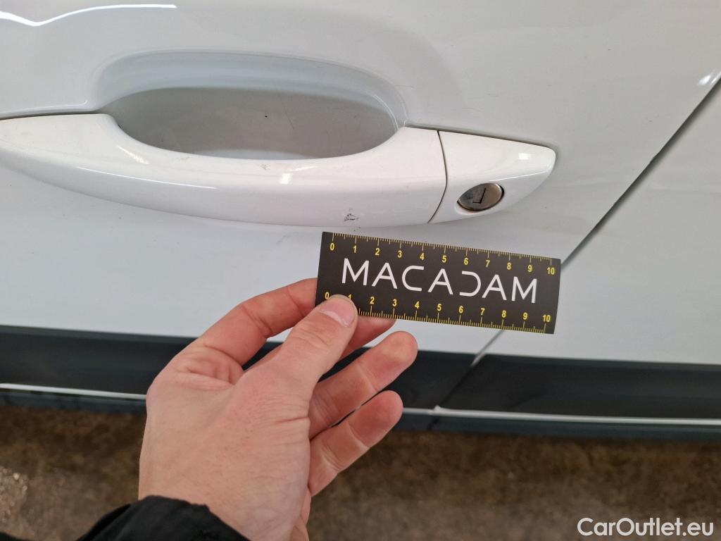  Citroen  C3  Shine Business 1.2 PureTech 110CV BVM6 E6d #26