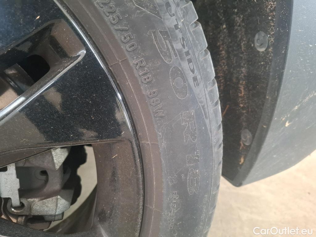  Bmw  X2 BMW  / 2017 / 5P / SUV xDrive25e Lounge BVA6 #6