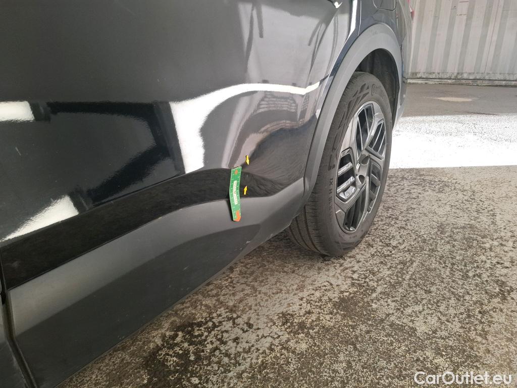  Citroen  C4 CITROEN  X / 2022 / 4P / Berline PureTech 130 S&S EAT8 Feel Pack #18