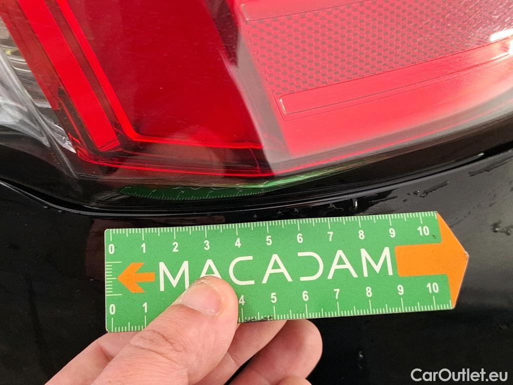  Ford  Kuga FORD  / 2019 / 5P / SUV 2.5 190 hybrid Flexifuel Pshift Titanium #17