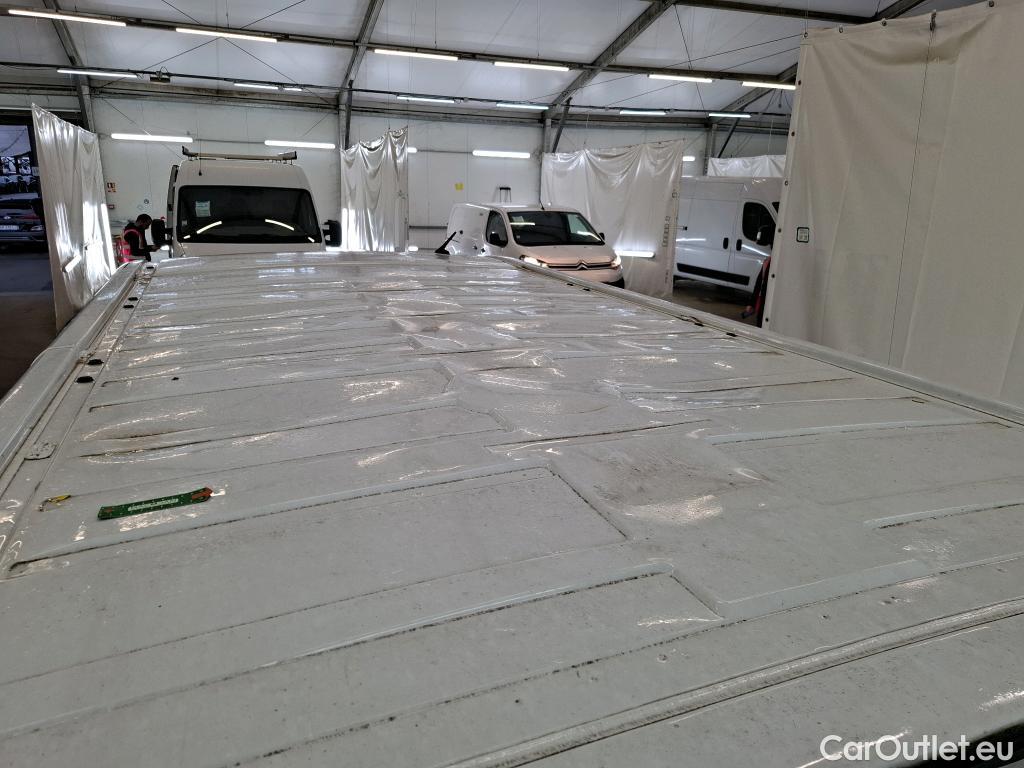  Renault  Trafic  Fourgon L2H1 3T Grand Confort 2.0 dCi 130CV BVM6 E6d #3