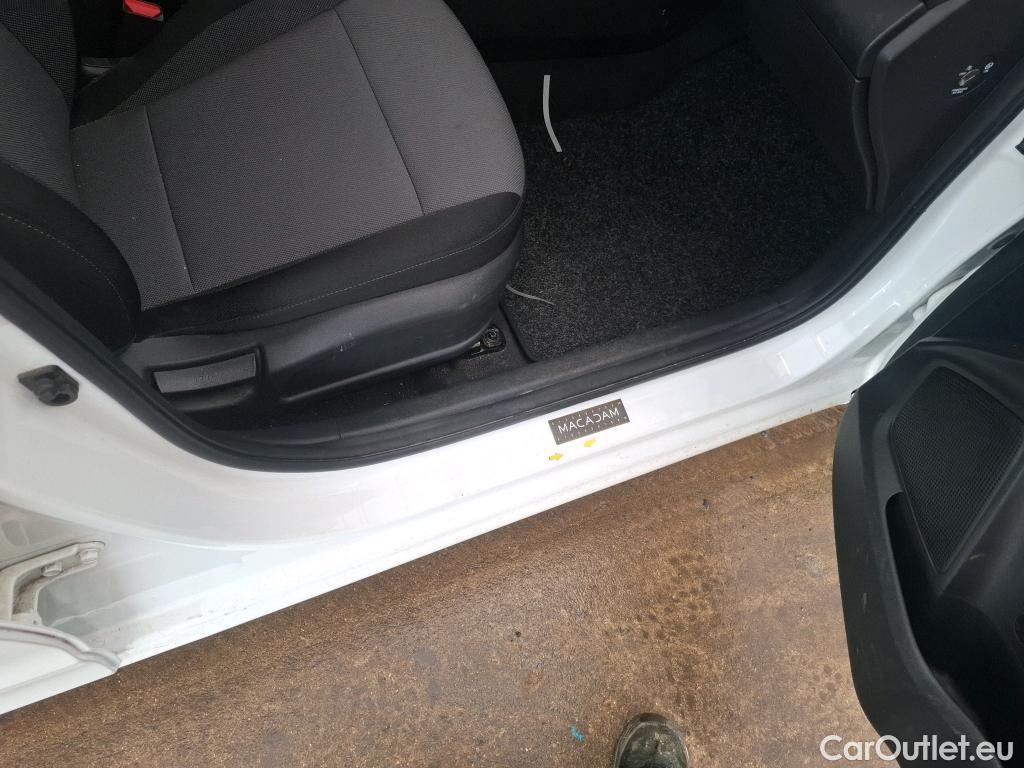  Hyundai  i20  Intuitive 1.2 85CV BVM5 E6 / TRANSFO VP VF
 #64