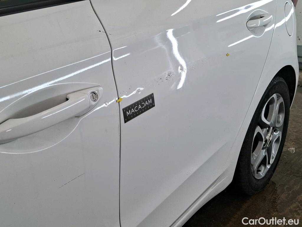  Hyundai  i20  Intuitive 1.2 85CV BVM5 E6 / TRANSFO VP VF
 #8