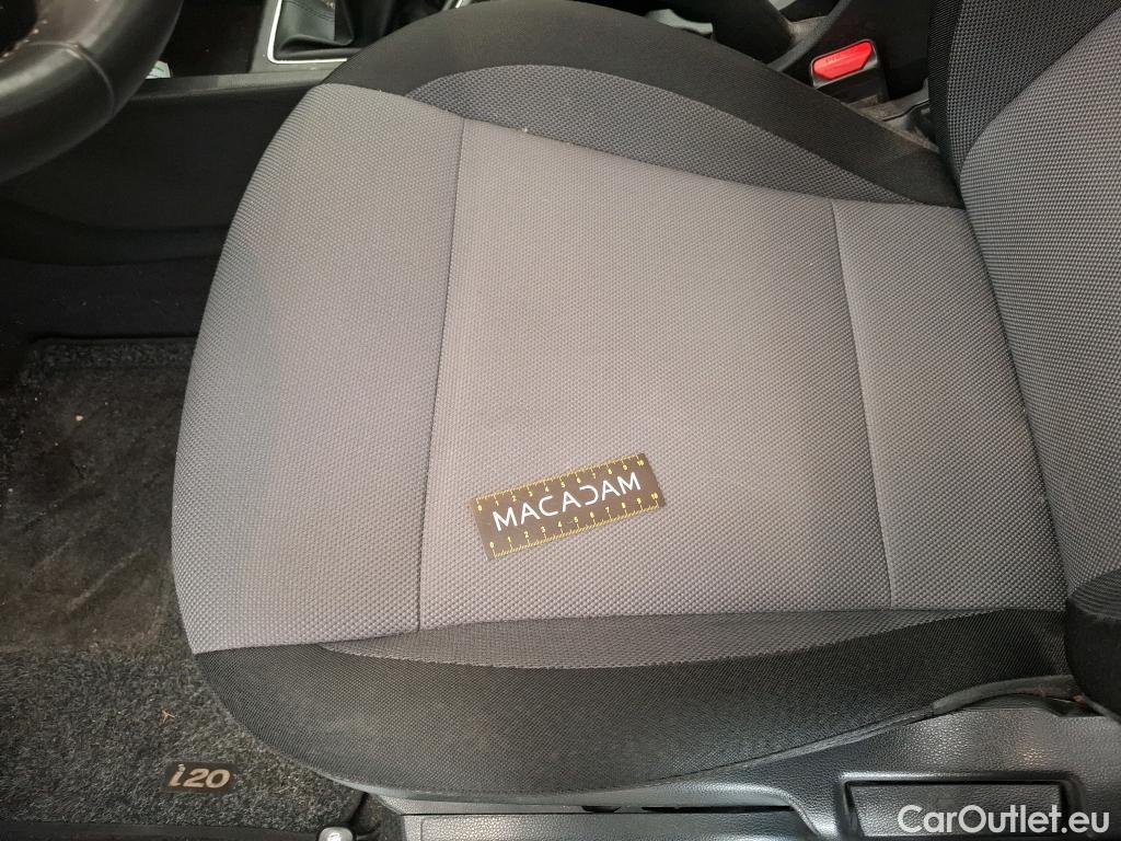  Hyundai  i20  Intuitive 1.2 85CV BVM5 E6 / TRANSFO VP VF
 #69