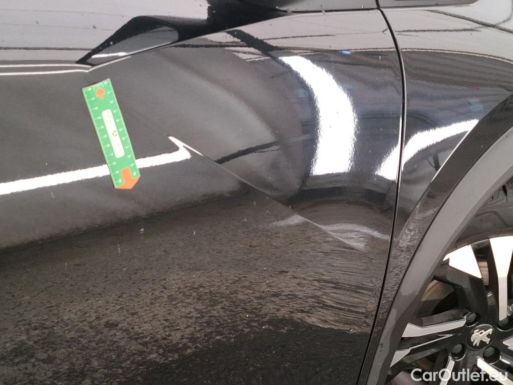  Peugeot  2008  Allure Business 1.2 PureTech 100CV BVM6 E6d #15