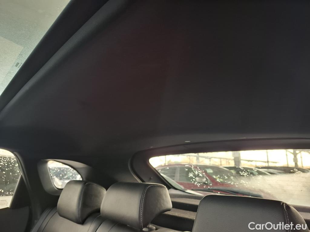  Nissan  Qashqai NISSAN  / 2021 / 5P / Crossover 1.3 MHEV 158ch Xtronic Tekna #10