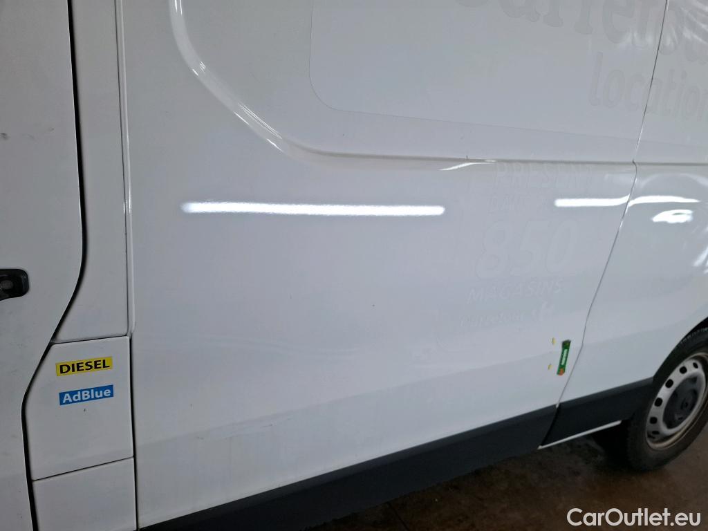  Renault  Trafic  Fourgon L2H1 3T Grand Confort 2.0 dCi 130CV BVM6 E6d #25