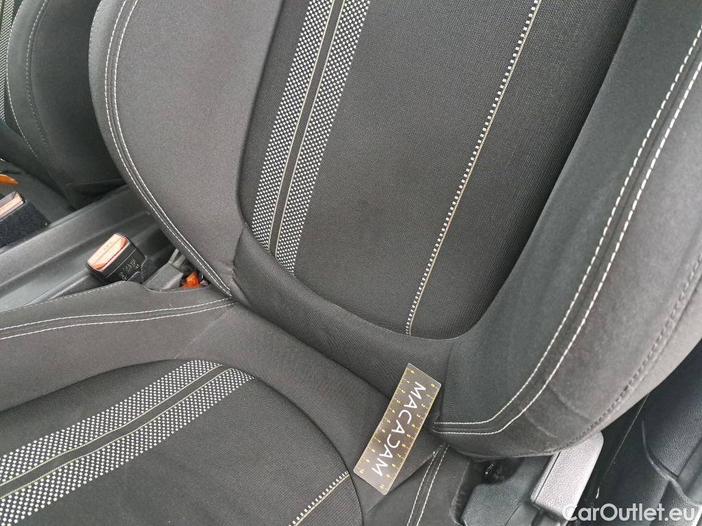  Mini  Cooper MINI Mini / 2014 / 3P / Berline  SE Finition Business 184 ch BVA #18