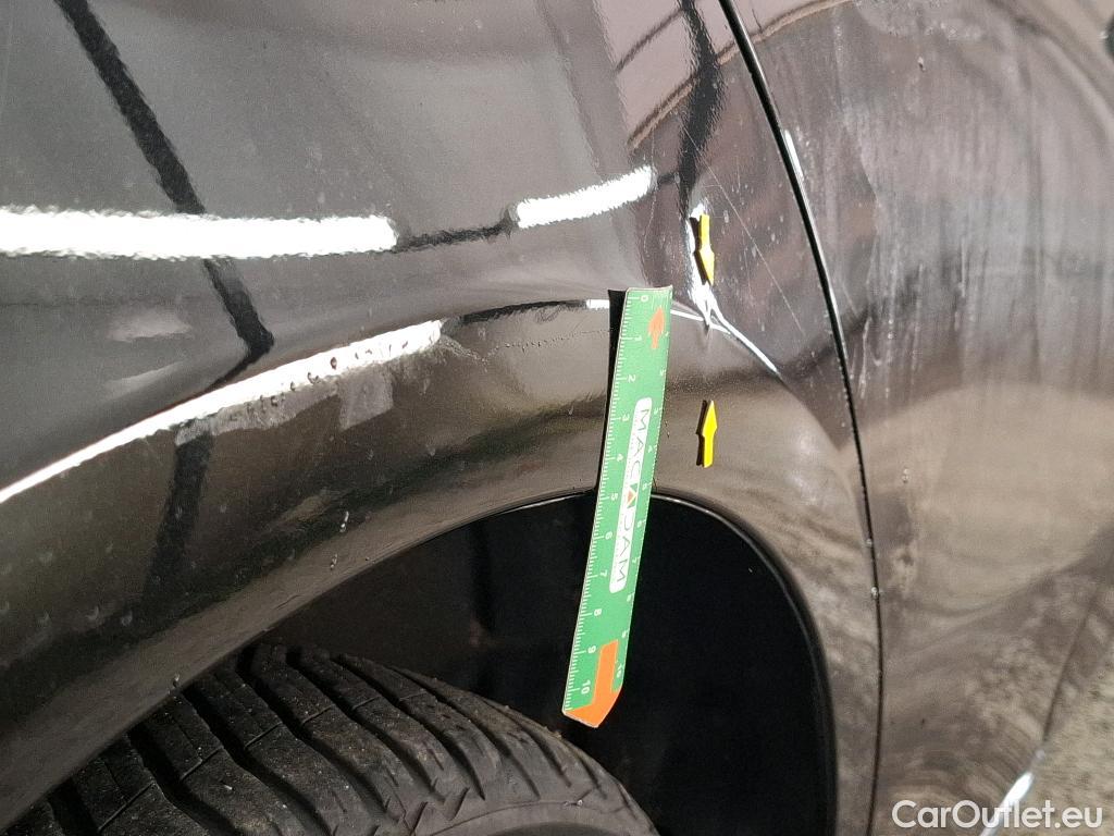  Mercedes  A-Klasse MERCEDES-BENZ Classe A Compact / 2018 / 5P / Berline A 250 e Business Line 8G-DCT #10