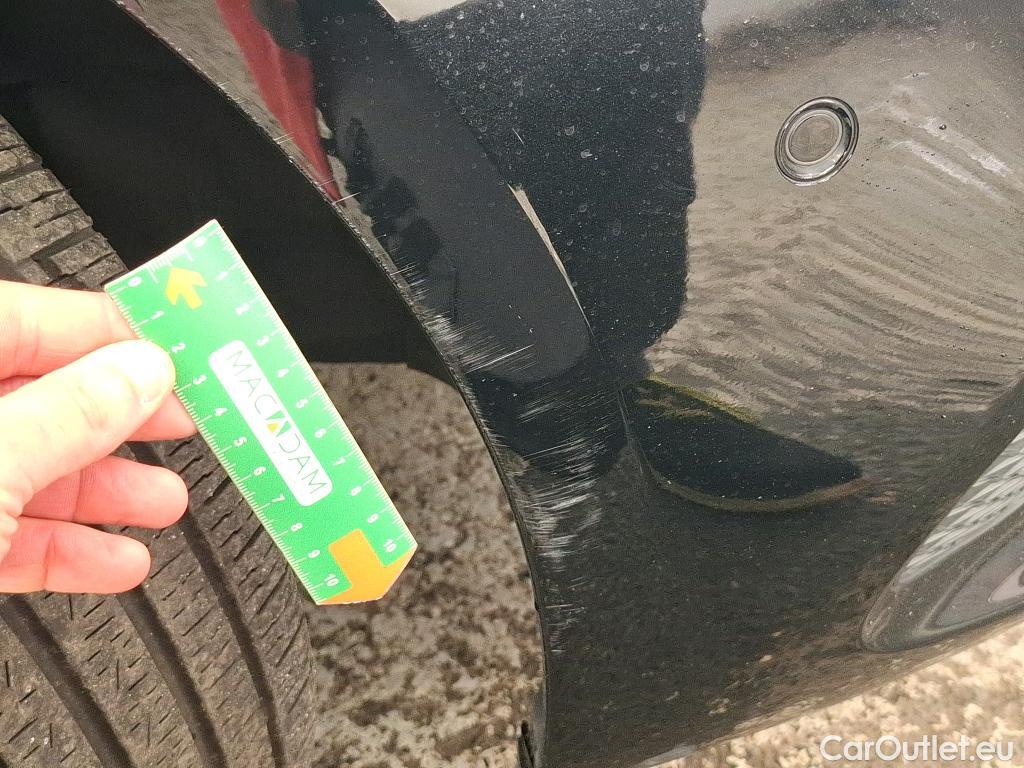  Mercedes  A-Klasse MERCEDES-BENZ Classe A Compact / 2018 / 5P / Berline A 250 e Business Line 8G-DCT #4