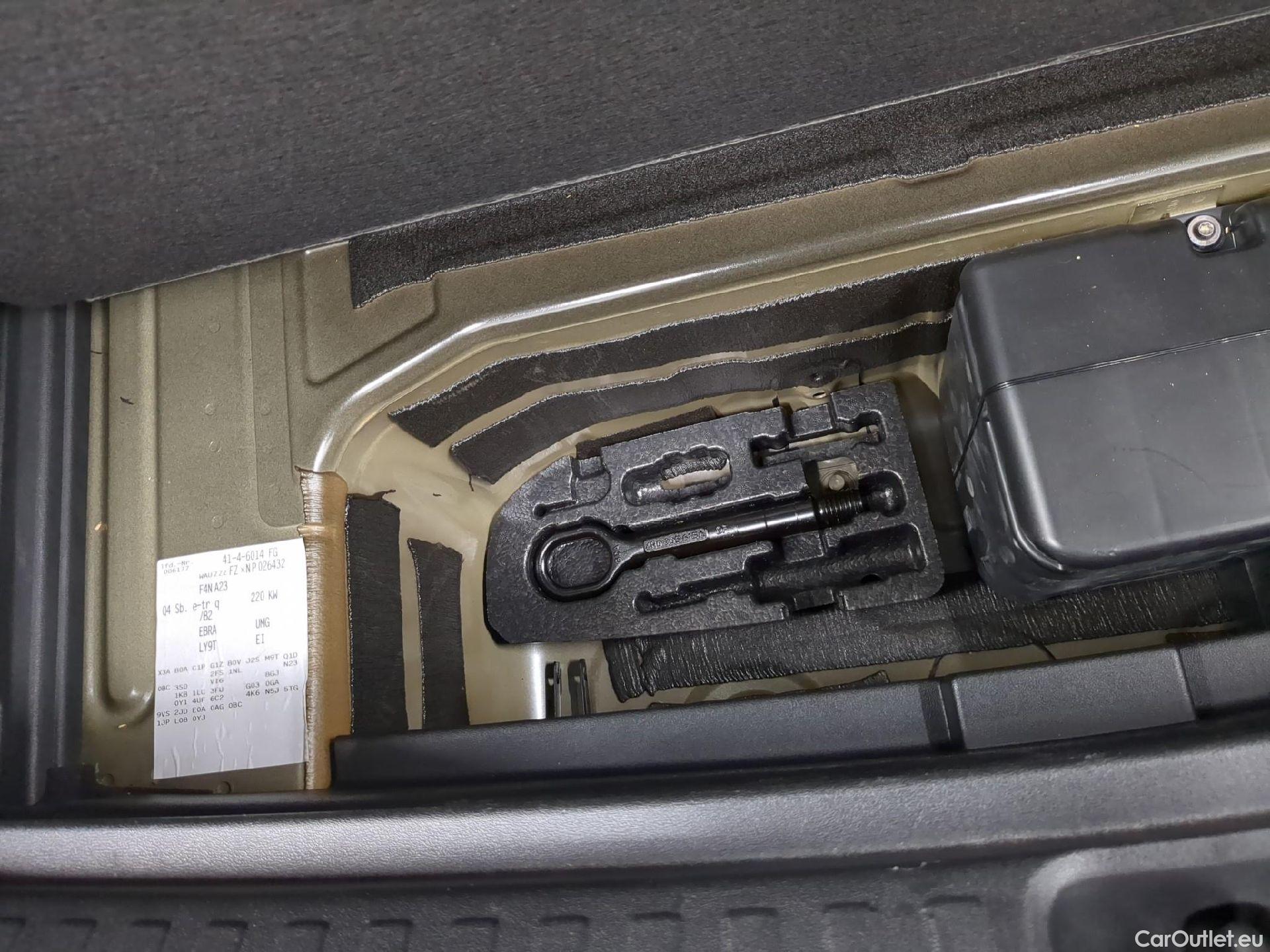  Audi  Q4 E-Tron Q4 Sportback 50 e-tron S line quattro 82kWh BVA #2