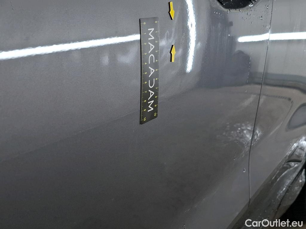  Audi  Q4 E-Tron  Sportback 40 e-tron Design Luxe 82kWh BVA #21