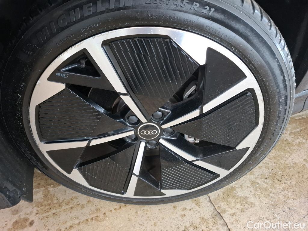  Audi  Q4 E-Tron  Sportback 40 e-tron Design Luxe 82kWh BVA #1