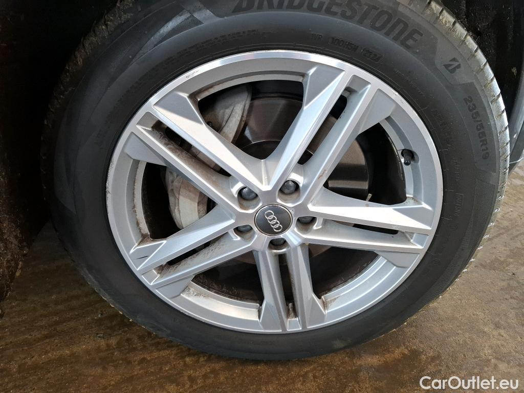  Audi  Q5 AUDI  / 2018 / 5P / SUV 55 TFSI e 367 QTT S TRONIC 7 S LINE #9