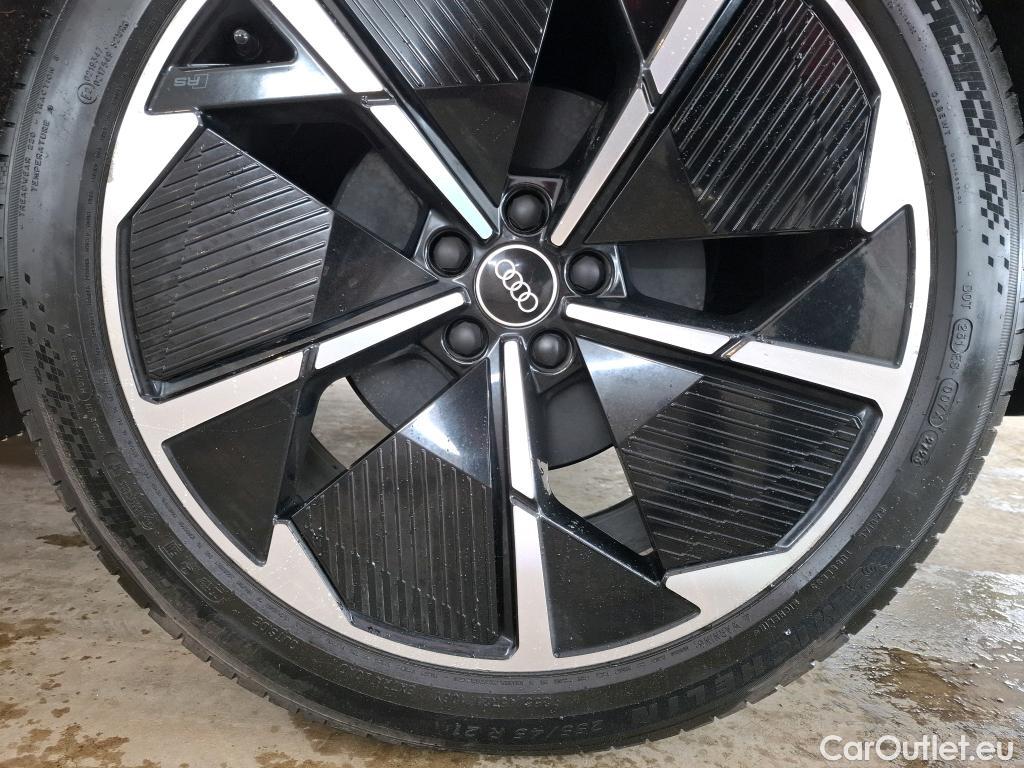  Audi  Q4 E-Tron  Sportback 40 e-tron Design Luxe 82kWh BVA #17