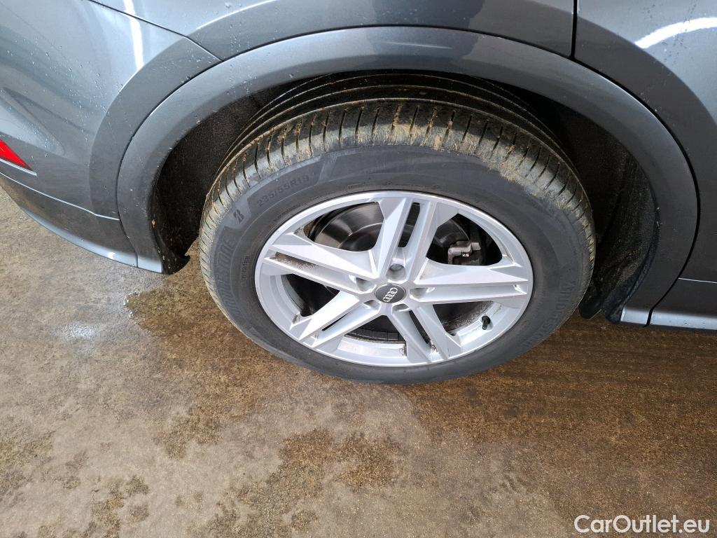  Audi  Q5 AUDI  / 2018 / 5P / SUV 55 TFSI e 367 QTT S TRONIC 7 S LINE #12