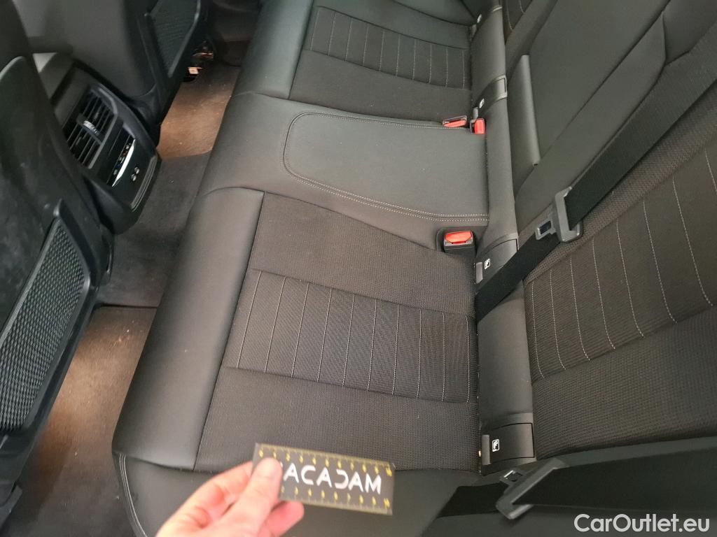  Bmw  Serie 3 BMW Série 3 Touring / 2019 / 5P / Break 320e 204ch Business Design BVA8 Hybride #33