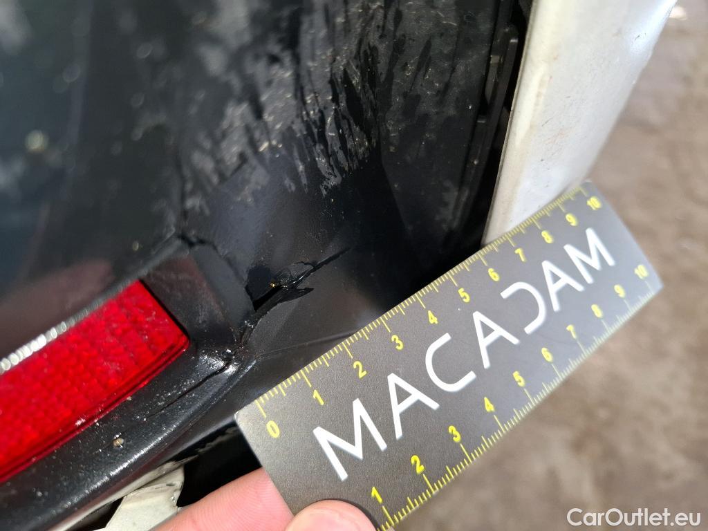  Bmw  Serie 3 BMW Série 3 Touring / 2019 / 5P / Break 320e 204ch Business Design BVA8 Hybride #35