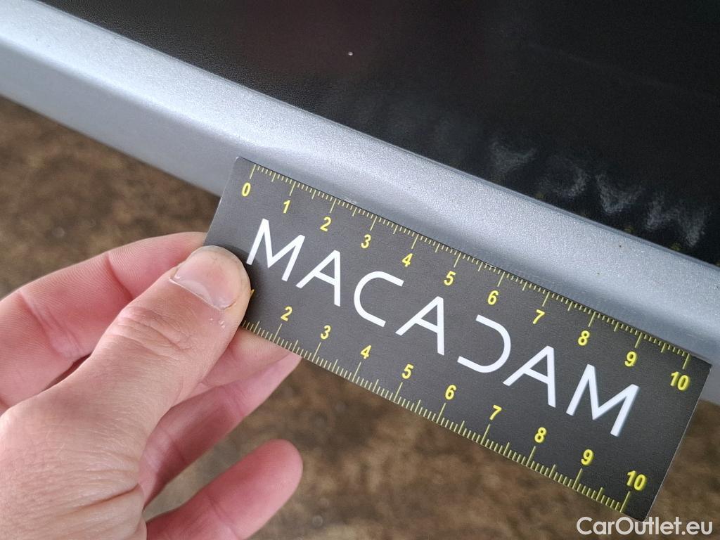  Ford  Kuga FORD  / 2019 / 5P / SUV 2.5 Dur 225 hybrid PHEV Pshift Titanium #10