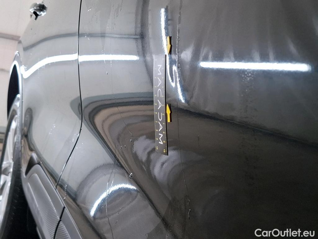  Ford  Kuga FORD  / 2019 / 5P / SUV 2.5 Dur 225 hybrid PHEV Pshift Titanium #24