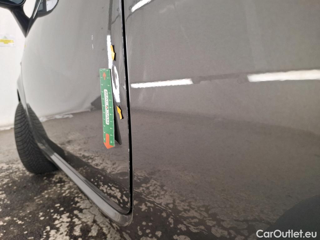  Fiat  500 FIAT  2015 3P Berline 1.0 70ch BSG Dolcevita #6