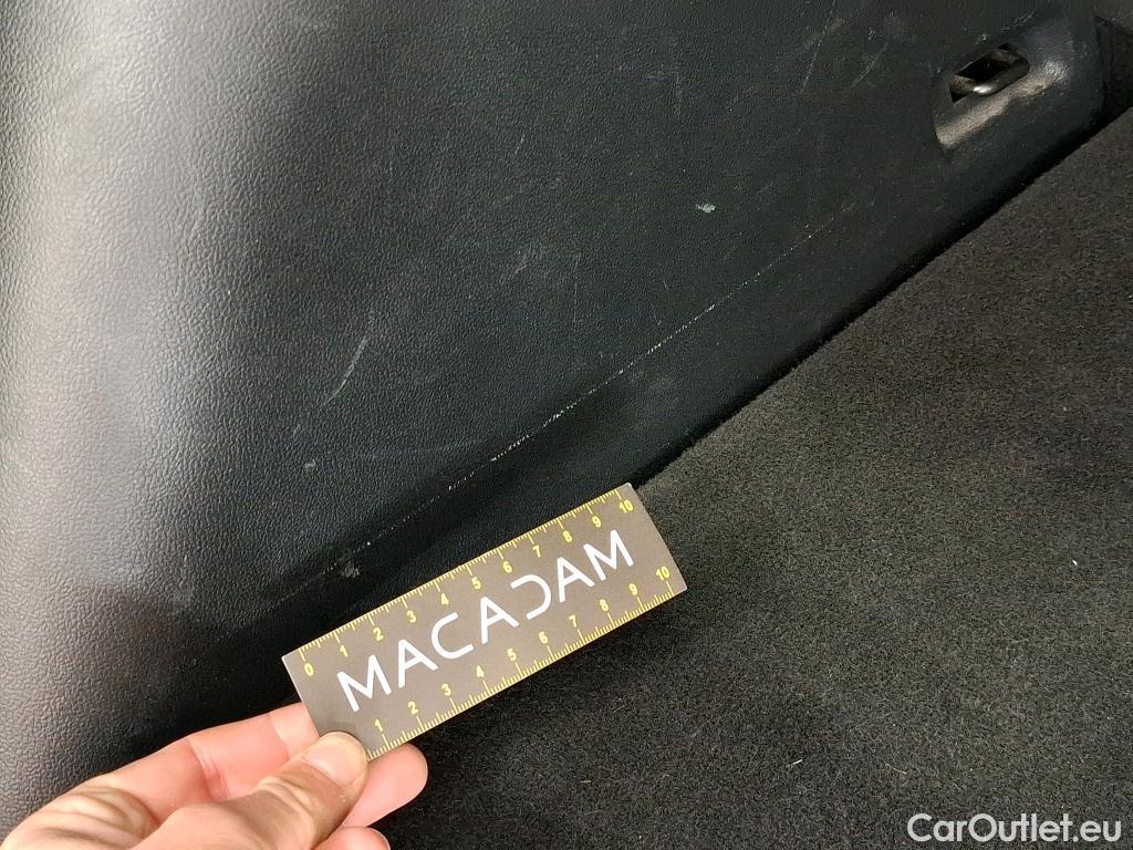  Ford  Kuga FORD  / 2019 / 5P / SUV 2.5 Dur 225 hybrid PHEV Pshift Titanium #14