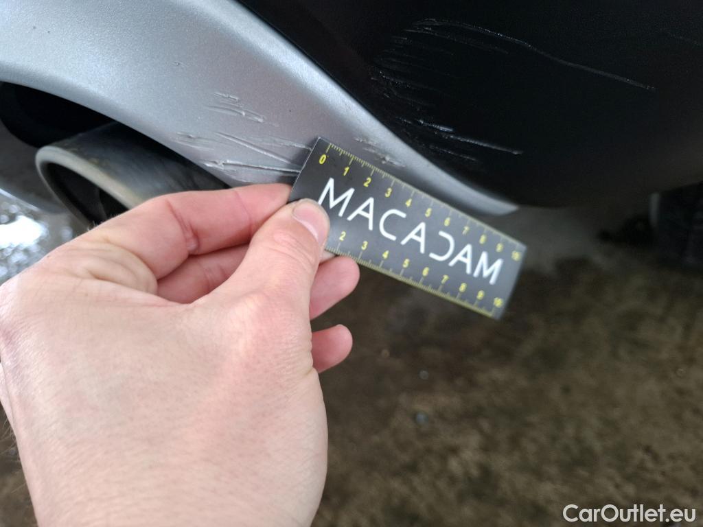  Ford  Kuga FORD  / 2019 / 5P / SUV 2.5 Dur 225 hybrid PHEV Pshift Titanium #8