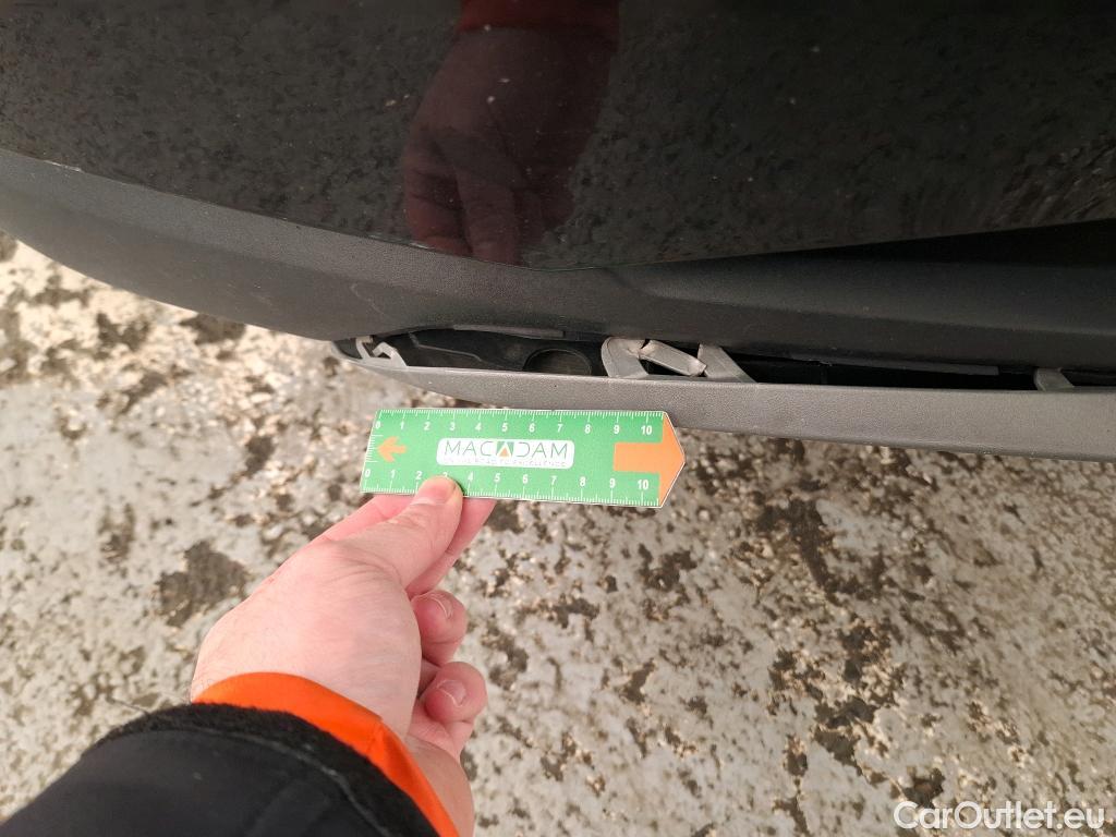  Ford  Puma FORD  / 2019 / 5P / SUV 1.0 EcoBoost Hybrid 155(mHEV) TITANIUM B #38