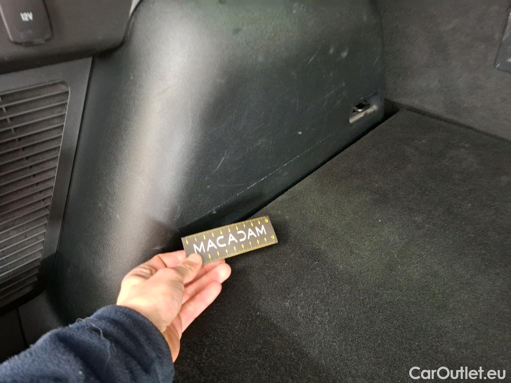  Ford  Kuga FORD  / 2019 / 5P / SUV 2.5 Dur 225 hybrid PHEV Pshift Titanium #13