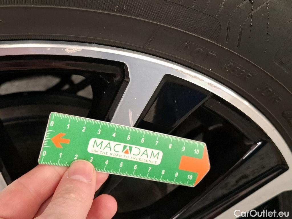  Ford  Puma FORD  / 2019 / 5P / SUV 1.0 EcoBoost Hybrid 155(mHEV) TITANIUM B #19