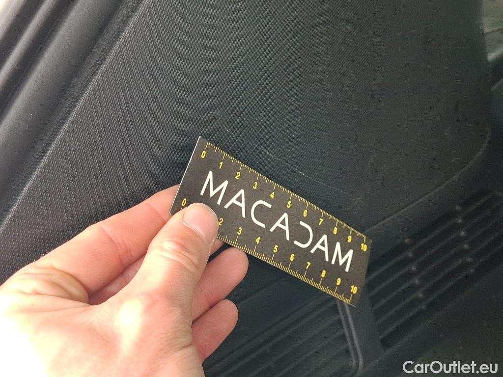  Ford  Kuga FORD  / 2019 / 5P / SUV 2.5 Dur 225 hybrid PHEV Pshift Titanium #18