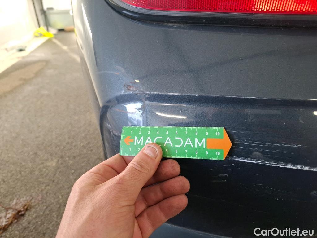  Hyundai  Konna HYUNDAI Kona / 2020 / 5P / SUV ELECTRIQUE 64kWh 204 ch Executive #9