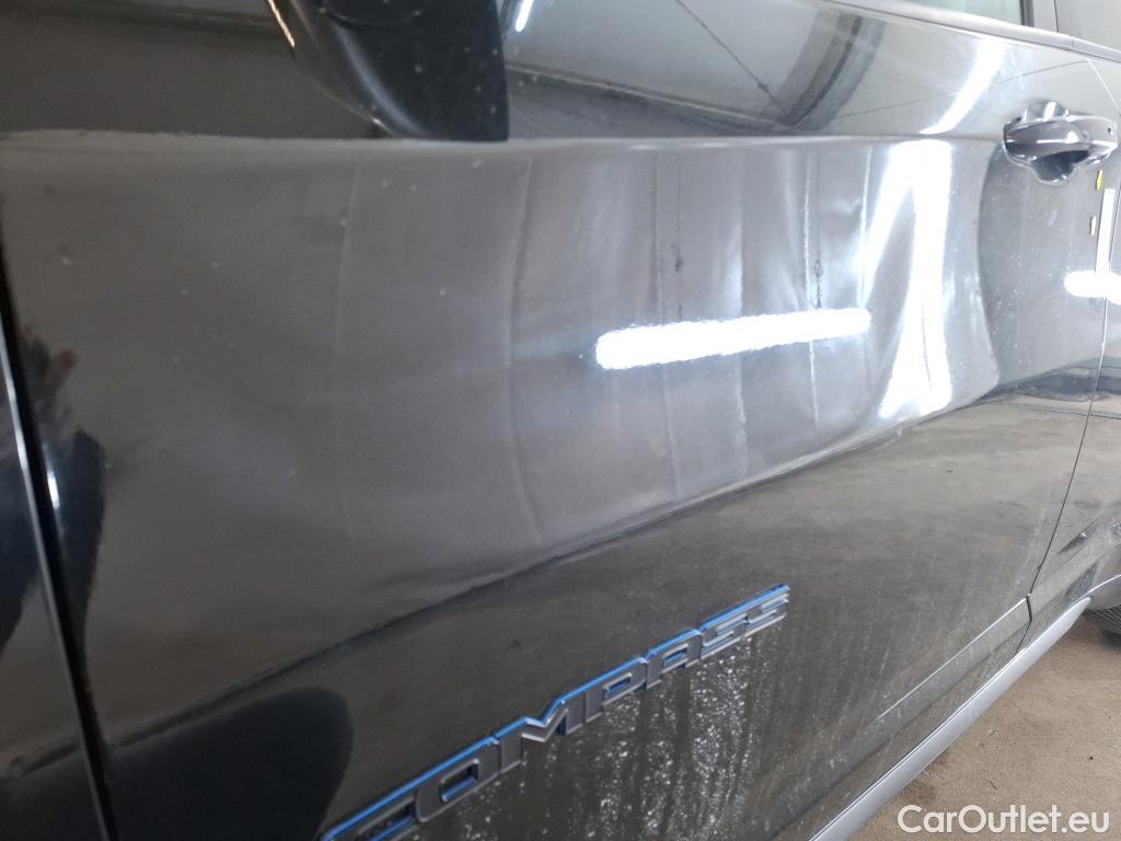  Jeep  Compass JEEP  / 2021 / 5P / SUV 1.3 TURBO T4 240 4XE S OPERATION STOCK #12