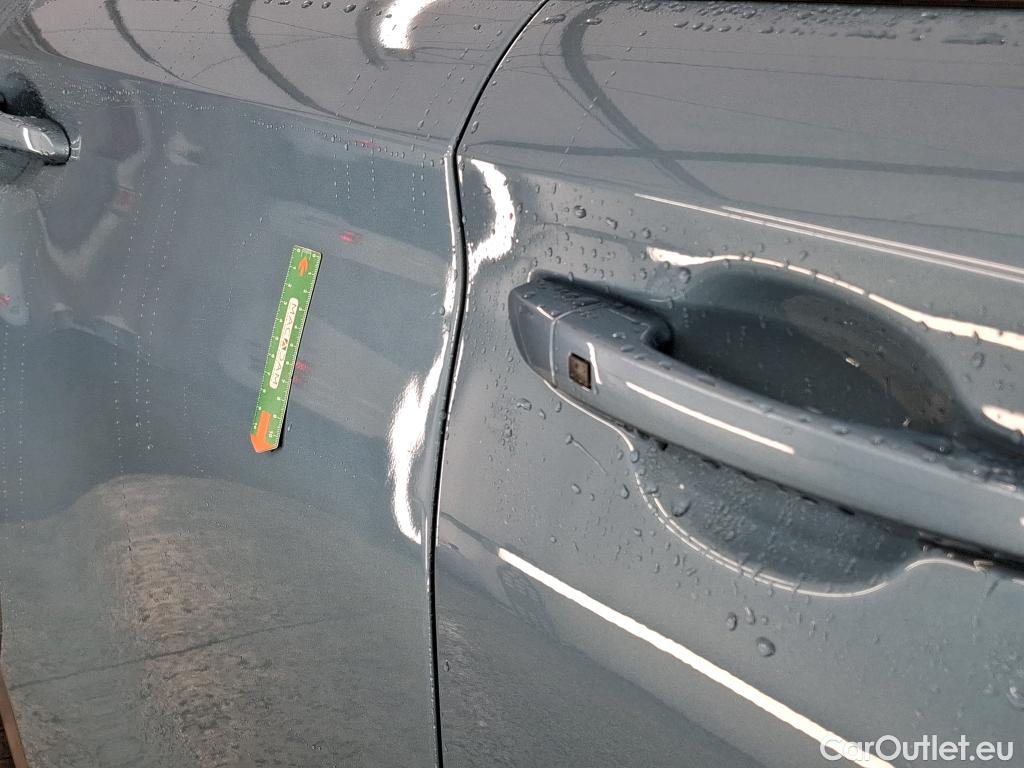  Hyundai  Konna HYUNDAI Kona / 2017 / 5P / SUV ELECTRIQUE 39 kWh 136 ch Intuitive #2