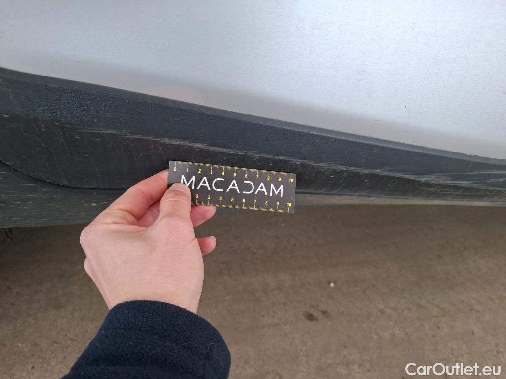  KIA  STONIC KIA  / 2020 / 5P / SUV 1.0 T-GDI 120 MHEV ACTIVE BUSI #68