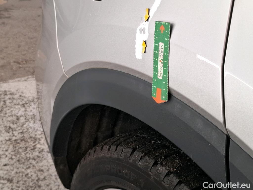  MG  EHS MG  / 2021 / 5P / SUV 1.5T GDI PHEV Luxe Auto OPERATION STOCK #12