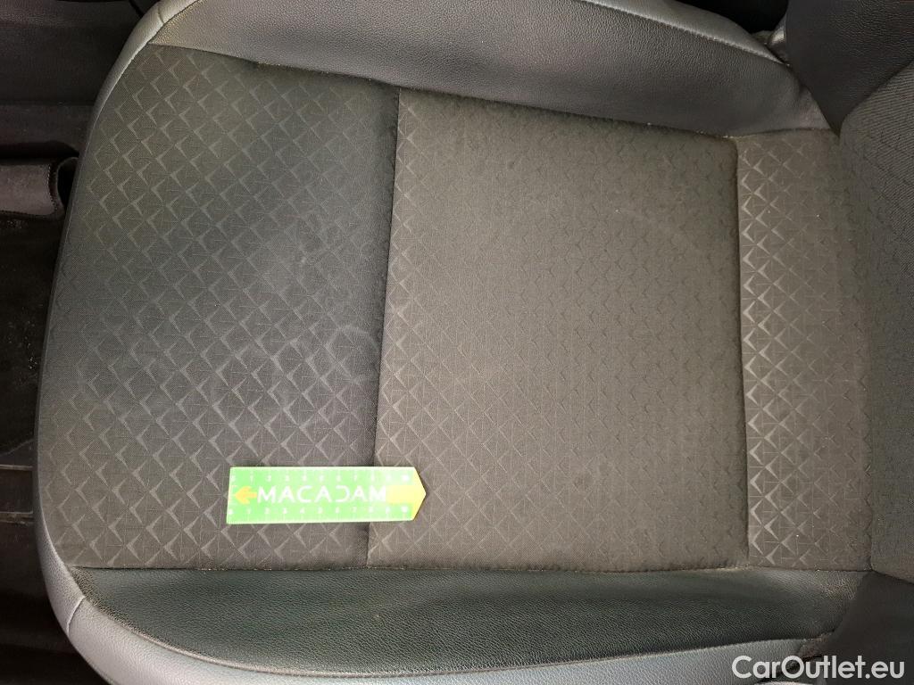  Nissan  Juke NISSAN  / 2019 / 5P / Crossover Hybrid 145 Business+ #13