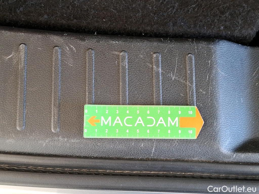  Nissan  Juke NISSAN  / 2019 / 5P / Crossover Hybrid 145 Business+ #22