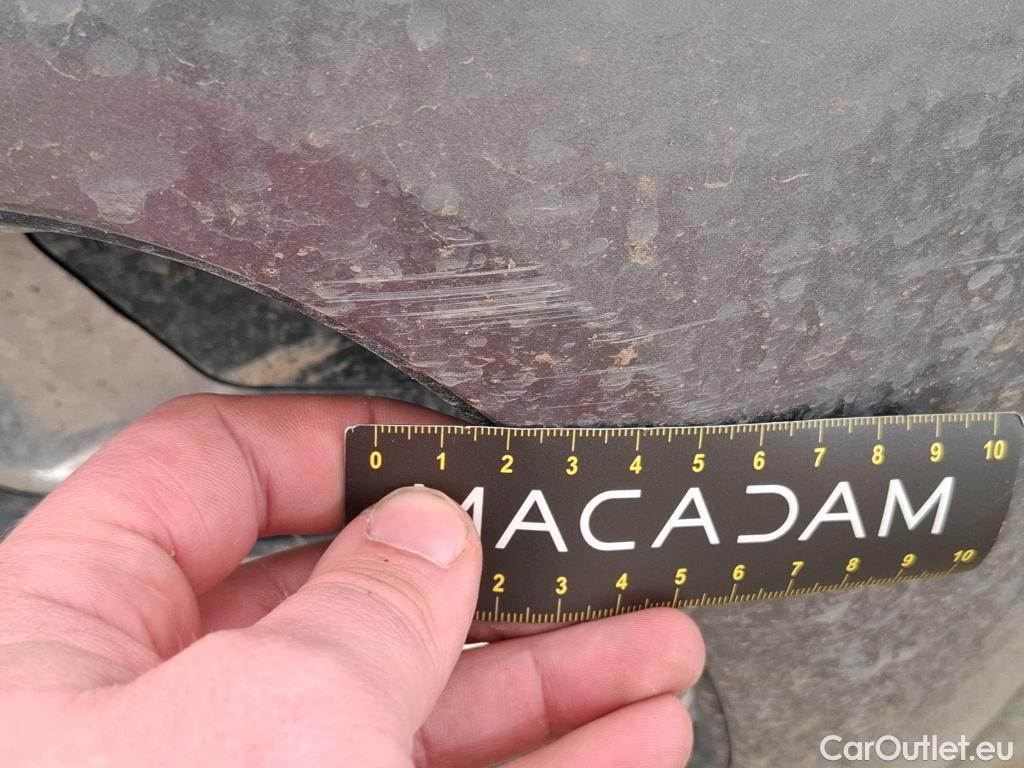  Renault  Captur  II Initiale Paris 1.6 E-TECH Hybrid 145CV BVA6 E6d #9