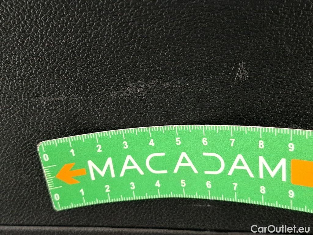  Renault  Captur  II Evolution 1.6 E-TECH Hybrid 145CV BVA6 E6d #17