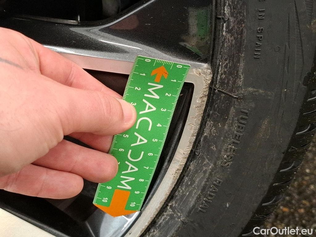  Skoda  Octavia SKODA  Combi / 2020 / 5P / Break 1.4 TSI PHEV iV 204 DSG6e Business #4