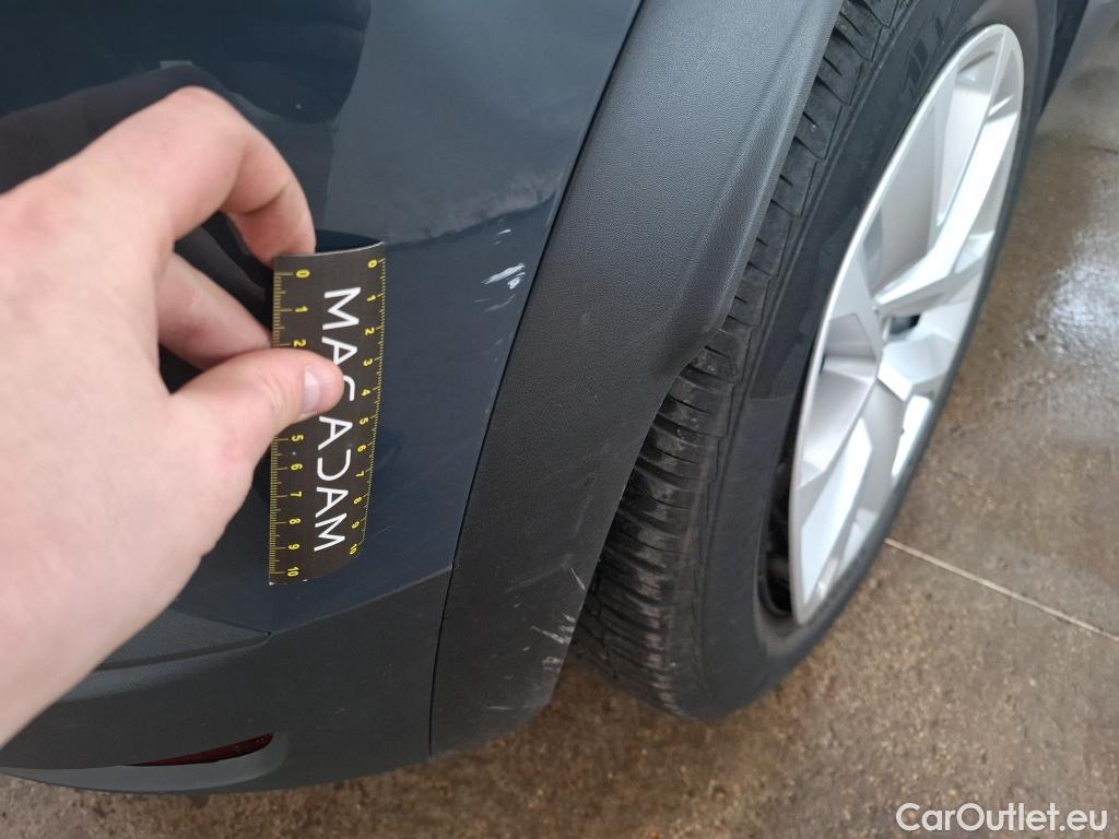  Renault  Captur RENAULT  / 2019 / 5P / SUV Business E-Tech hybride rechargeable 160 #35