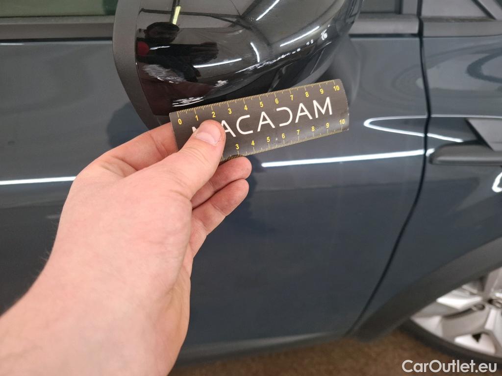  Renault  Captur RENAULT  / 2019 / 5P / SUV Business E-Tech hybride rechargeable 160 #48