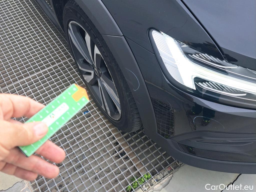  Volvo  V60 VOLVO  Cross Country / 2018 / 5P /  2.0 B4 (D) AWD C.C Core Auto #47